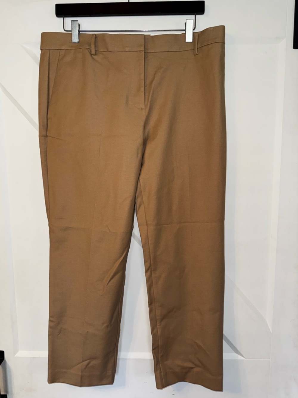 NWT Ann Taylor Mid-Rise Straight
Trouser Ankle Pant, Tan, Size 12